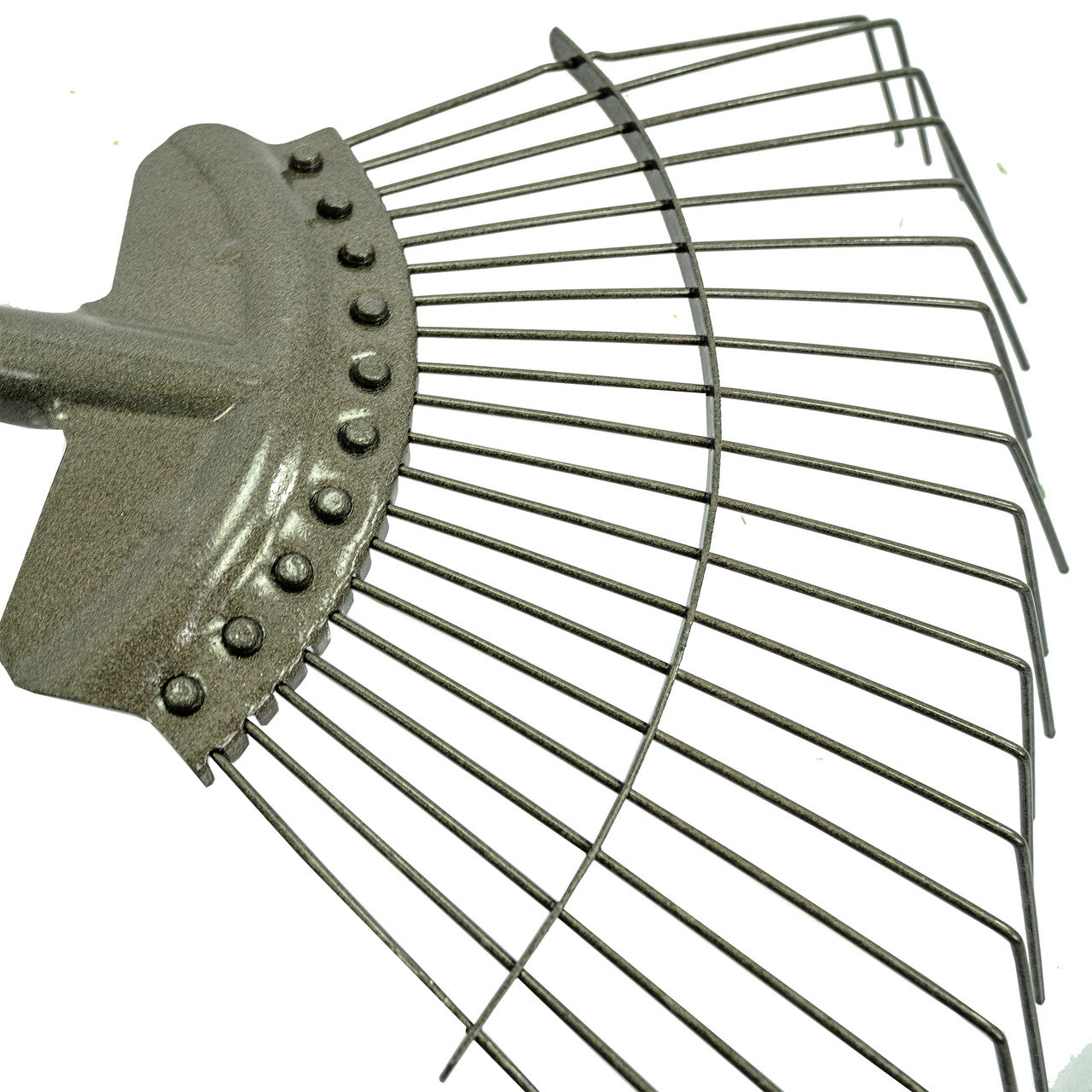 Use:  Suitable for everyday landscaping and contractor jobs such as raking and clearing debris