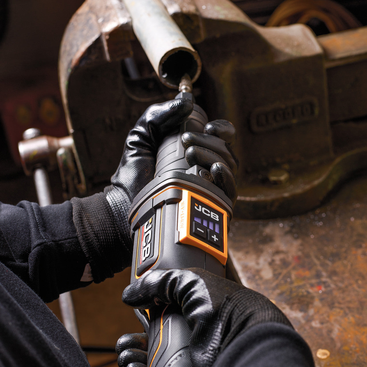 JCB Pro 18V Die Grinder, 6mm (1/4") & 8mm (5/16") Collet, Paddle Switch, Variable Speed Brushless (Bare Tool) | JCB-18PDG-6